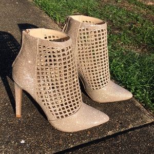 Champagne Gold Sparkly 3 inch Heels size 7